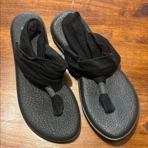 Sanuk Black Women's Sandals